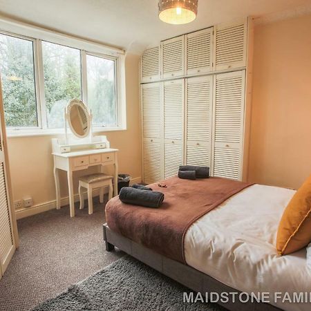 Maidstone Family Homes Upper Road Cottage Buitenkant foto