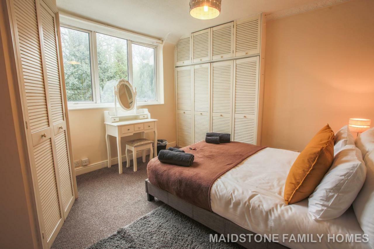 Maidstone Family Homes Upper Road Cottage Buitenkant foto