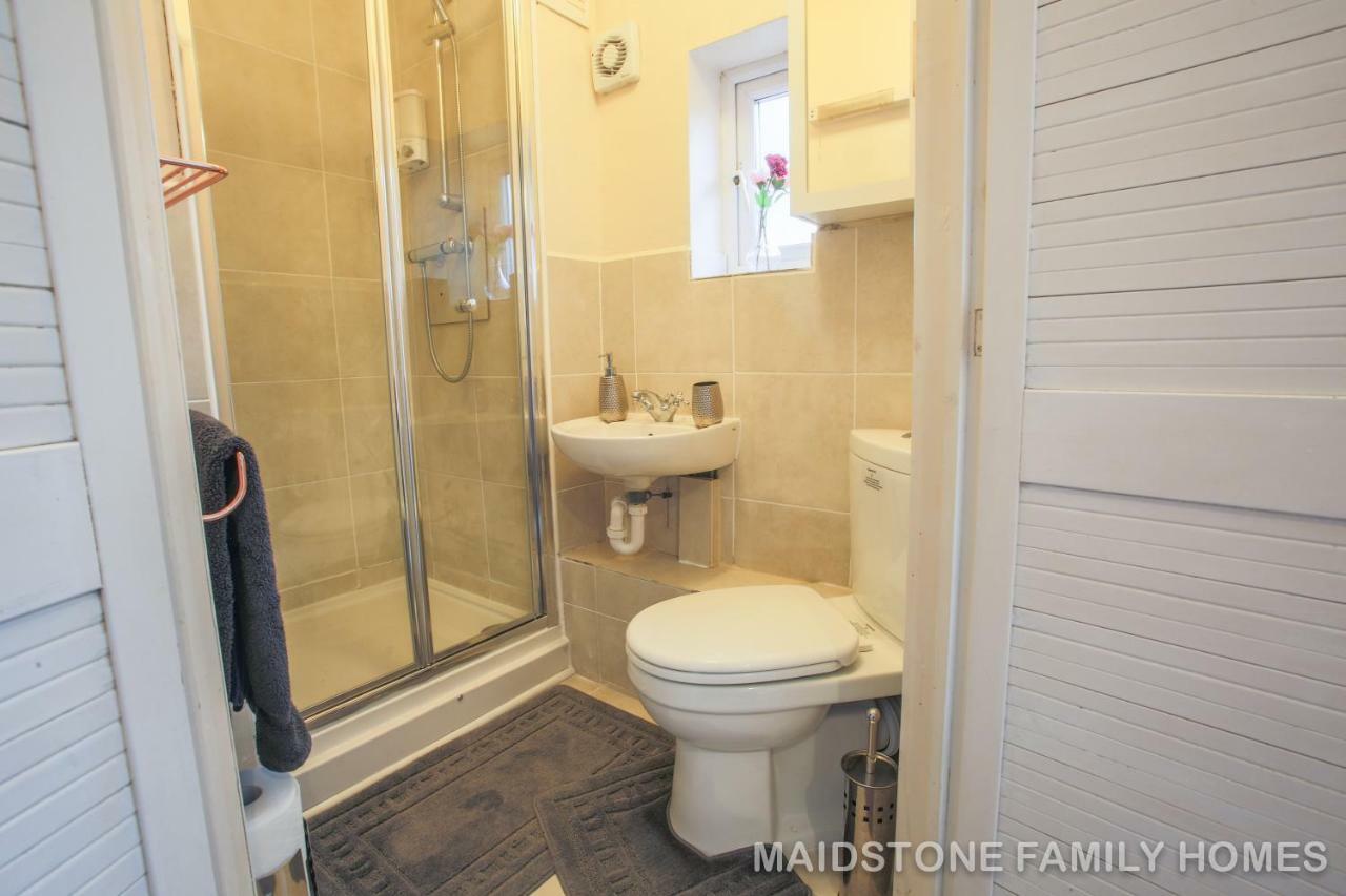 Maidstone Family Homes Upper Road Cottage Buitenkant foto