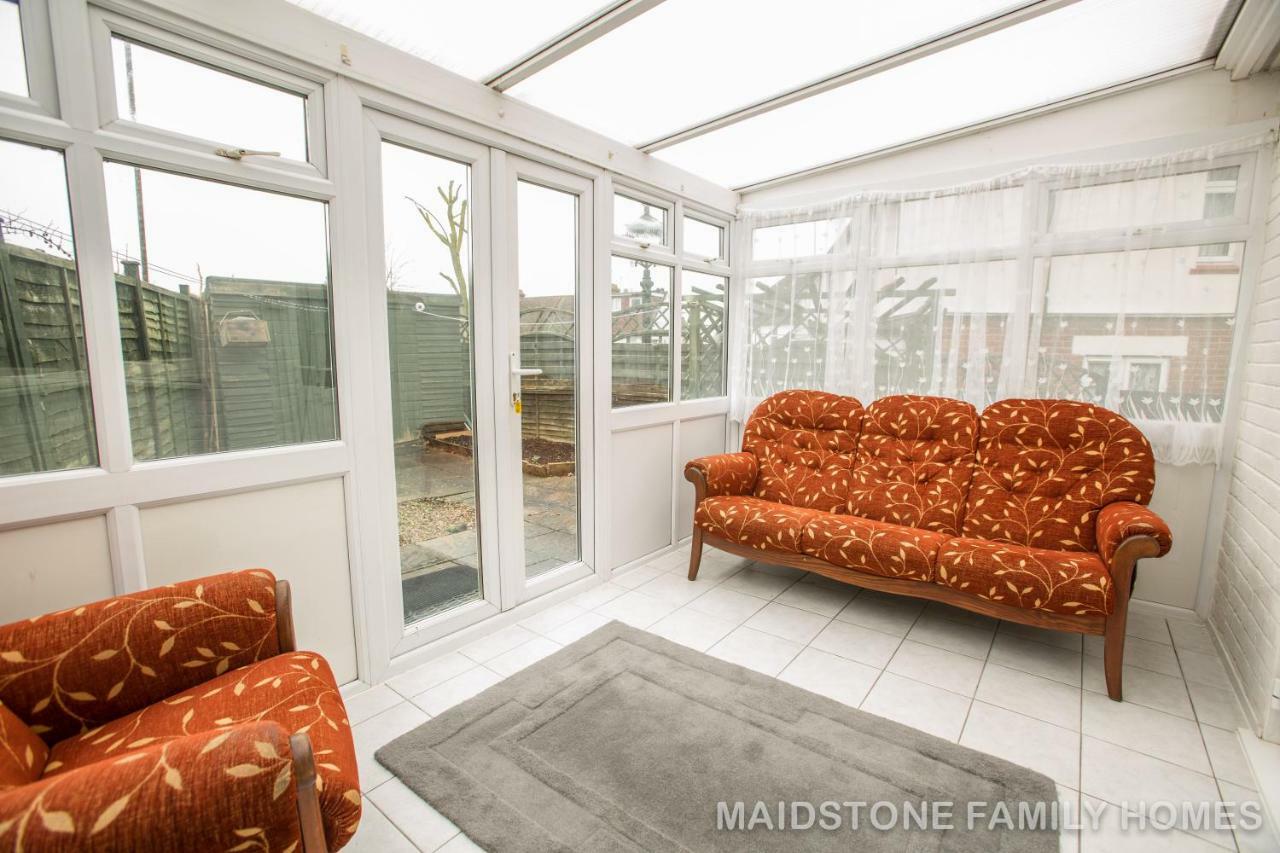 Maidstone Family Homes Upper Road Cottage Buitenkant foto
