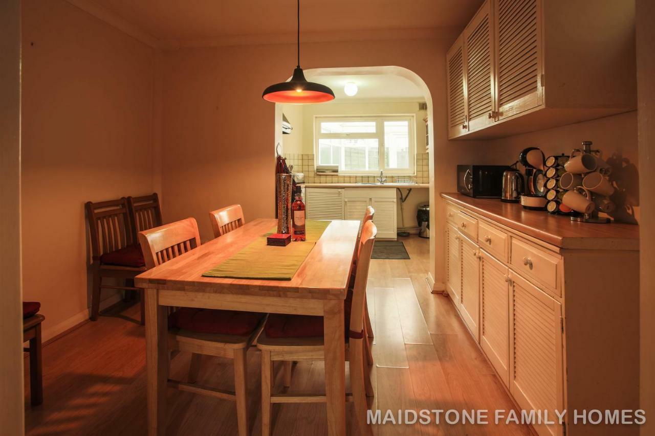 Maidstone Family Homes Upper Road Cottage Buitenkant foto